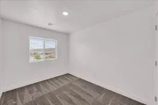 5875 S Challenger Way, Saint George, UT 84790 - Photo 12
