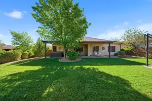 3242 S Laurelwood Circle, Saint George, UT 84790 - Photo 16