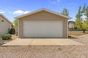 3466 S 5100 W, Cedar City, UT 84720 - Photo 4