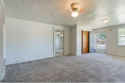 111 S 200 E, Saint George, UT 84770 - Photo 16