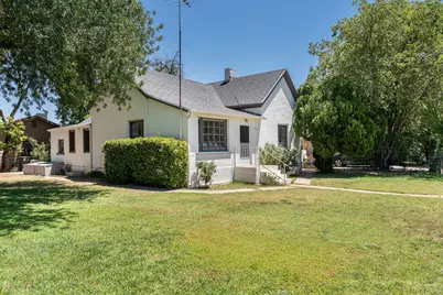111 S 200 E, Saint George, UT 84770 - Photo 6