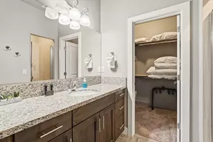 3800 Paradise Vlg Dr, Santa Clara, UT 84765 - Photo 48