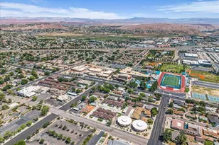250 E 600 S, Saint George, UT 84770 - Photo 26