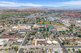 250 E 600 S, Saint George, UT 84770 - Photo 24
