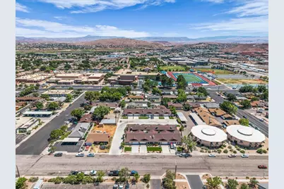 250 E 600 S #4, Saint George, UT 84770 - Photo 22