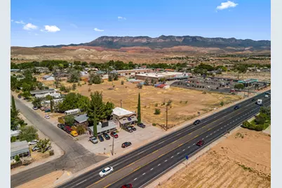 385 N State St, La Verkin, UT 84745 - Photo 36