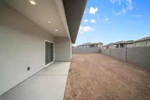 1632 S Staircase Wy, Washington, UT 84780 - Photo 8