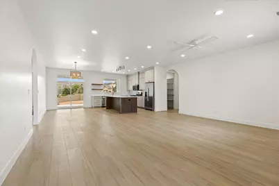 699 S 1220 W, Hurricane, UT 84737 - Photo 12