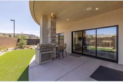 1335 W Shinnecock Cir, Saint George, UT 84770 - Photo 24