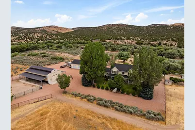 3272 W Old Highway 120, Enterprise, UT 84725 - Photo 76