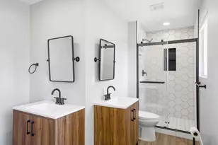 135 N 300 E, Washington, UT 84780 - Photo 14