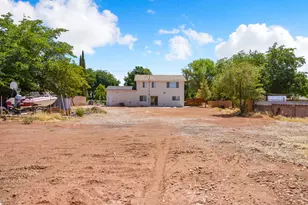 135 N 300 E, Washington, UT 84780 - Photo 36