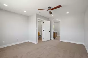 135 N 300 E, Washington, UT 84780 - Photo 30