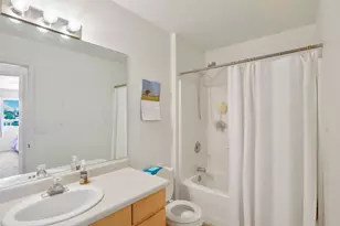 781 N Valley View Dr, Saint George, UT 84770 - Photo 10