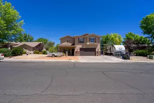 2323 E 440 N Cir, Saint George, UT 84790 - Photo 18