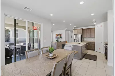 2329 E Escondido Dr, Washington, UT 84780 - Photo 8