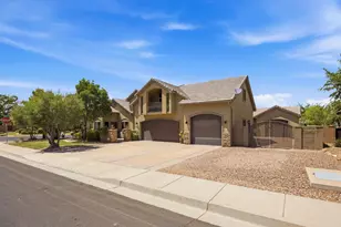 3994 W 2700 S, Hurricane, UT 84737 - Photo 2