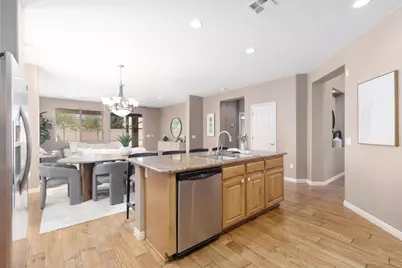 2906 E Autumn Rose Dr, Washington, UT 84780 - Photo 12