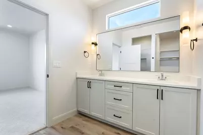 907 E Coyote Crest Dr, Washington, UT 84780 - Photo 22