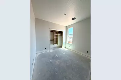 907 E Coyote Crest Dr, Washington, UT 84780 - Photo 10