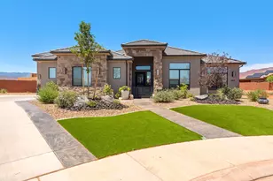 562 S Harmony Circle, Ivins, UT 84738 - Photo 2