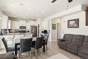 668 E Fiddlers Canyon Dr, Cedar City, UT 84721 - Photo 4