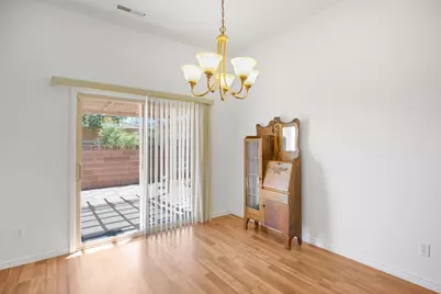 2412 E 50 S, Saint George, UT 84790 - Photo 12