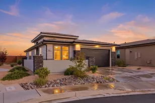 761 N Red Coral Ct, Washington, UT 84780 - Photo 1