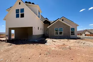 309 N 2805 W, Hurricane, UT 84737 - Photo 2