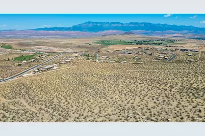 3705 S 1100 W, Hurricane, UT 84737 - Photo 12