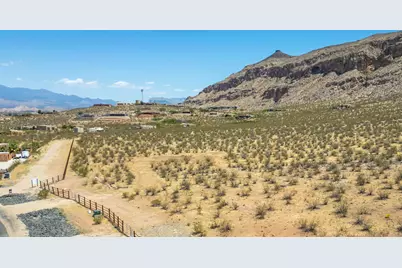 3705 S 1100 W, Hurricane, UT 84737 - Photo 24