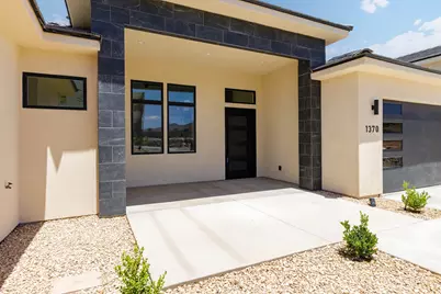 1370 W 800 S, Hurricane, UT 84737 - Photo 8