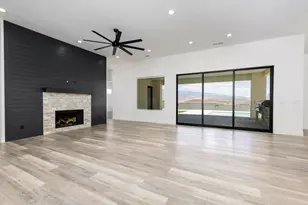 1370 W 800 S, Hurricane, UT 84737 - Photo 12