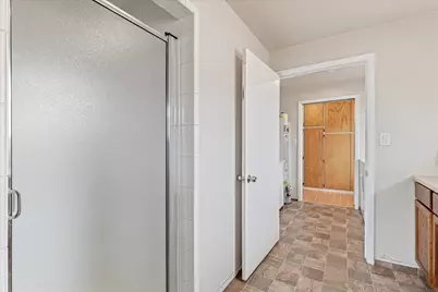 1649 W State St, Hurricane, UT 84737 - Photo 28