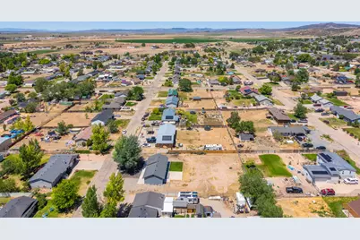4546 N Tumble Weed Dr, Enoch, UT 84721 - Photo 84