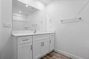 1902 S Queens Gdn Dr, Washington, UT 84780 - Photo 22