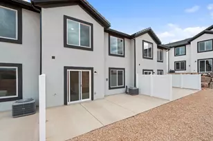 2137 S Wolverine Way, Washington, UT 84780 - Photo 6