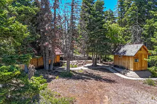 726 W Skyview Ln, Virgin, UT 84779 - Photo 2