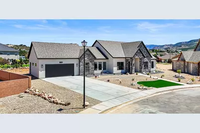2152 S Bluff Dr, Cedar City, UT 84720 - Photo 40