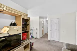 4278/4280 N Wagon Wheel Dr, Enoch, UT 84721 - Photo 6