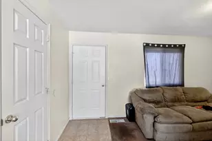 4278/4280 N Wagon Wheel Dr, Enoch, UT 84721 - Photo 4