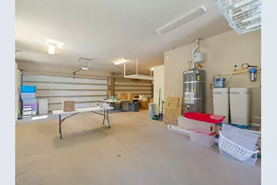 771 W Essex St, Washington, UT 84780 - Photo 44