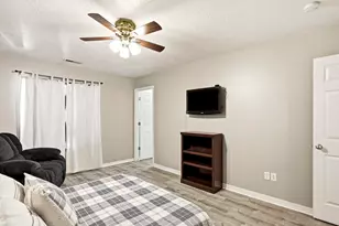 251 N 4300 W, Cedar City, UT 84720 - Photo 18