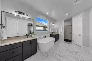 1877 S Heritage Fields Dr, Washington, UT 84780 - Photo 14