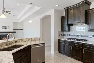 758 N Highland Pkwy, Washington, UT 84780 - Photo 14