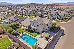 2976 E Sycamore Ln, Saint George, UT 84790 - Photo 2