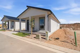 2752 W Crestview Ln, Hurricane, UT 84737 - Photo 4