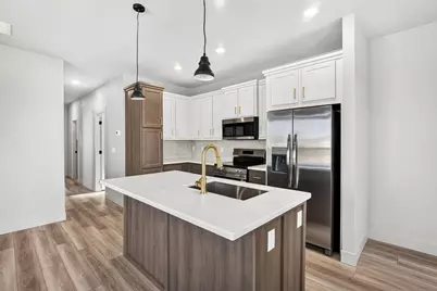 2754 W Crestview Ln, Hurricane, UT 84737 - Photo 10