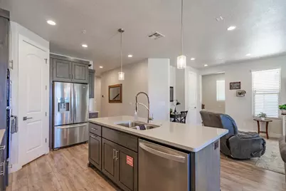 2322 N Park Center Dr #39, Washington, UT 84780 - Photo 38