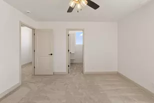 2401 Patricia Dr, Santa Clara, UT 84765 - Photo 44